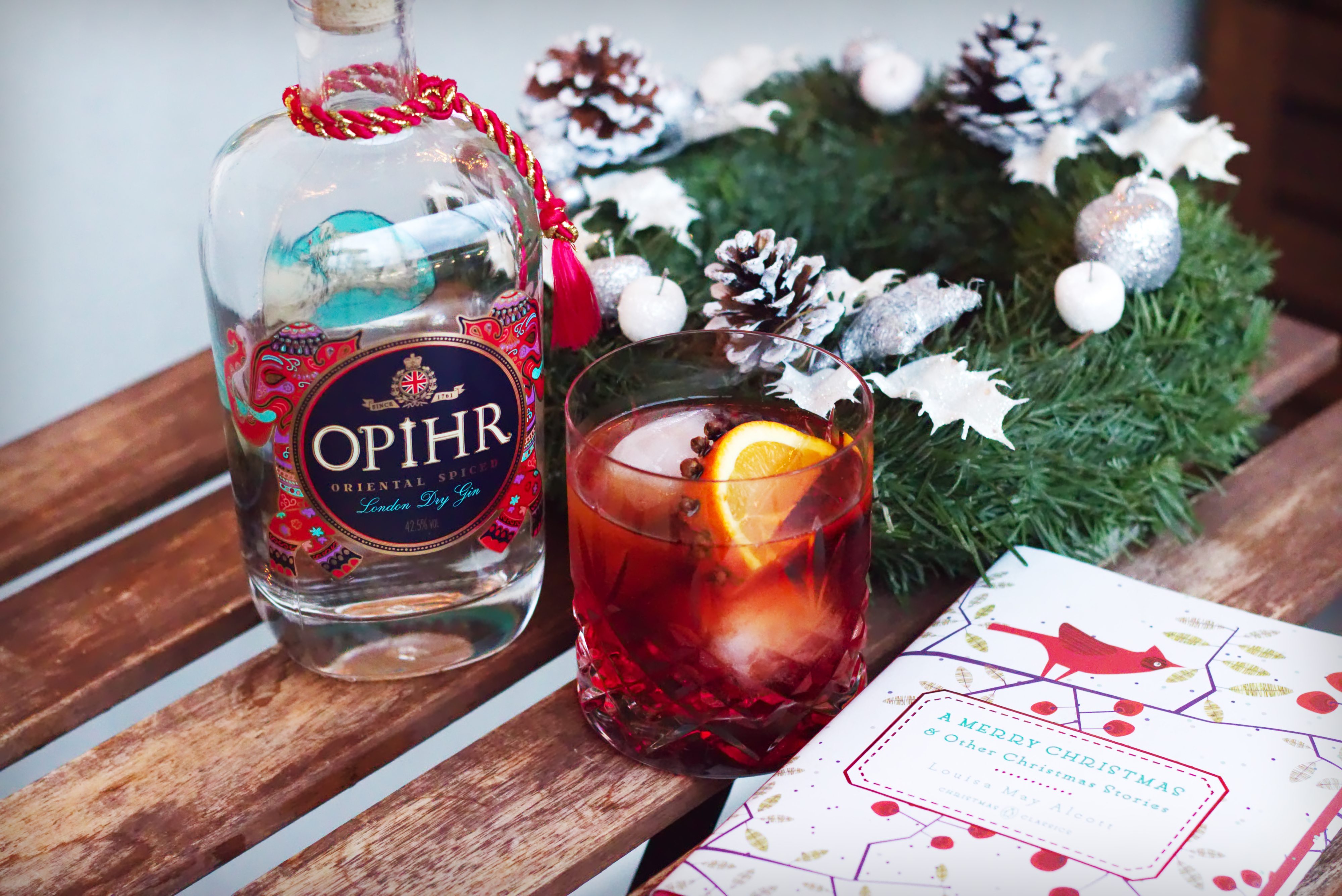Christmas Negroni with cloves, orange and Opihr Gin